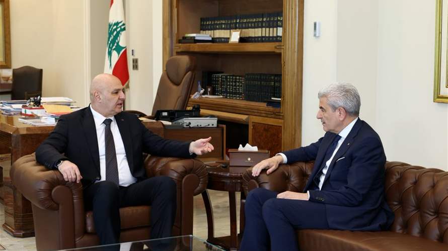 وزير الصناعة جو عيسى الخوري عرض مع رئيس الجمهورية العماد جوزاف عون واقع الصناعة اللبنانية في الظروف الصعبة الراهنة واكد دعمه لمواقفه الهادفة إلى إنقاذ لبنان ووقف معاناة ابنائه