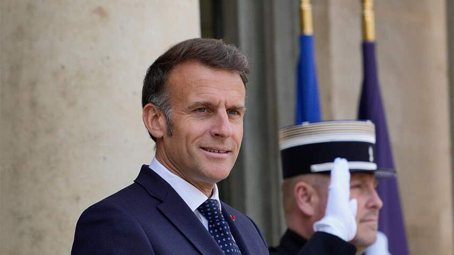 ماكرون يدعو إلى مشاركة إقليمية في المفاوضات في شأن لبنان