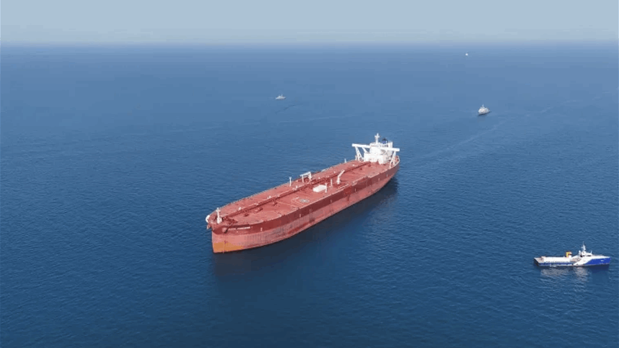 فرانس برس عن مسؤول: وصول ناقلة نفط إلى موانئ العراق 