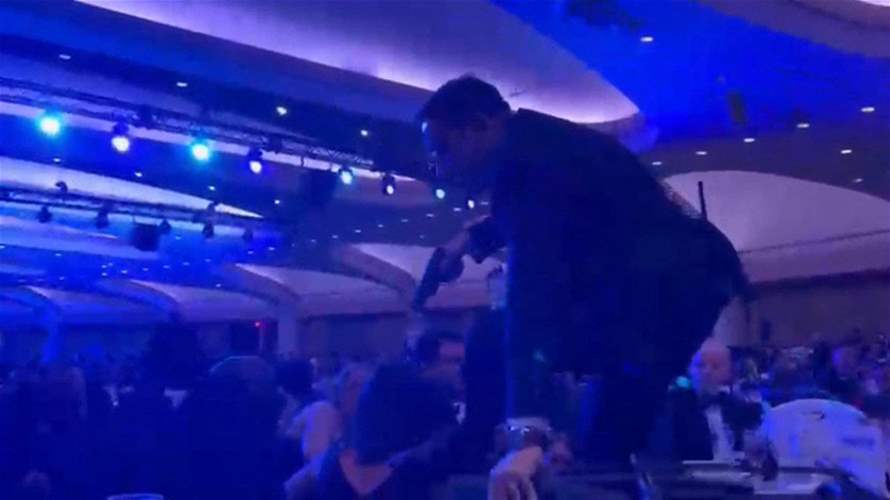 إطلاق نار خلال حفل عشاء مراسلي البيت الأبيض... وإجلاء ترامب من المكان