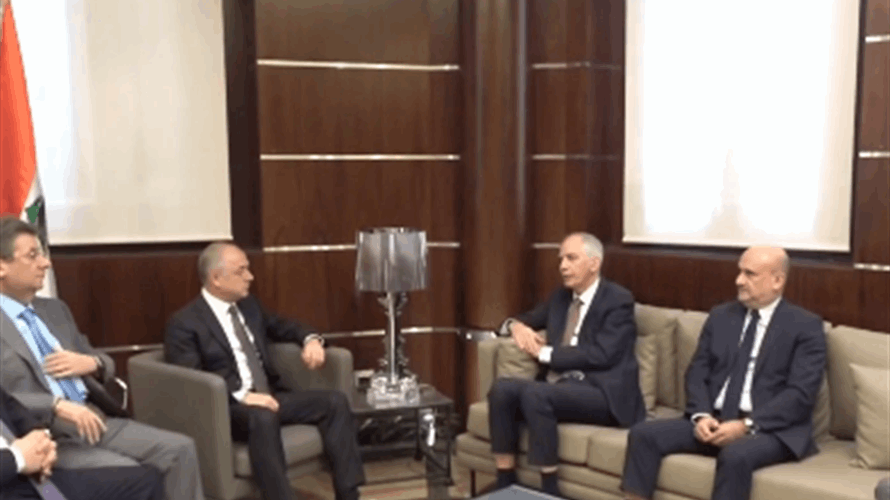 بحثٌ بين السفير الفرنسيّ وكتلة اللقاء التشاوريّ في مسار المفاوضات الداخلية والخارجية