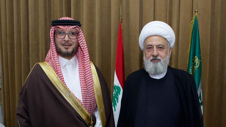 Meeting between Sheikh Ali al-Khatib and Saudi ambassador focuses on safeguarding civil peace in Lebanon: Sources to LBCI 