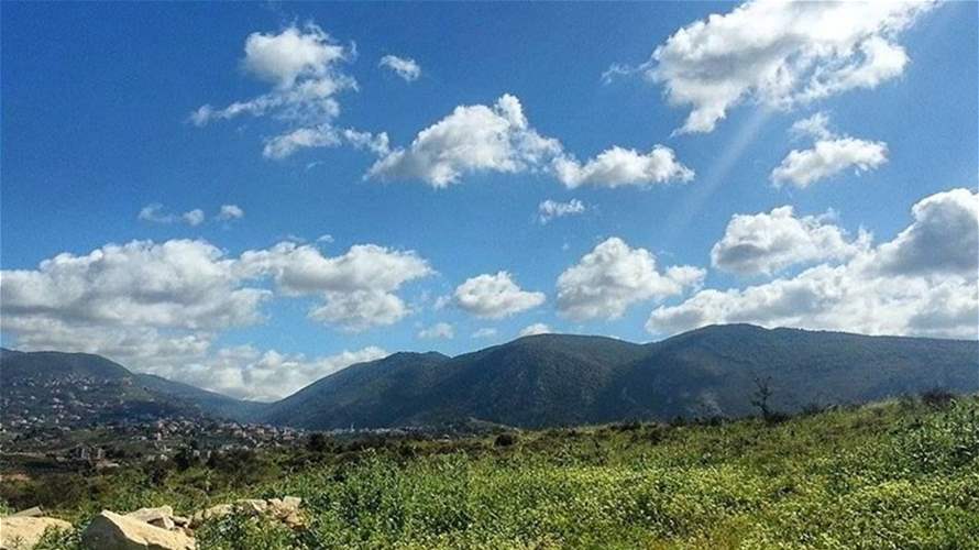 استقرار جوي لغاية السبت... أمطار محلية مطلع الأسبوع