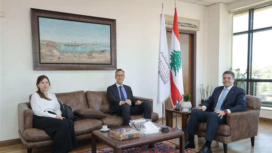 السفير الهولندي في مرفأ بيروت وتأكيد على دوره كركيزة للاستقرار الاقتصادي في المنطقة