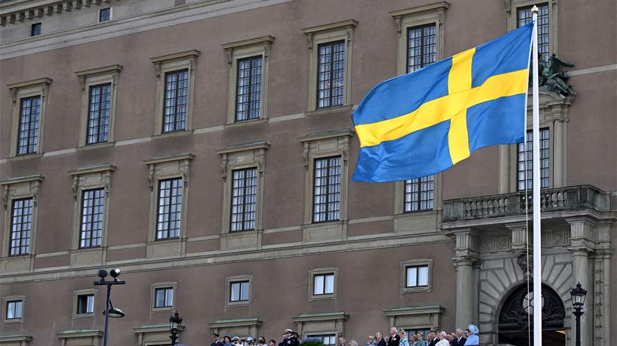 Swedish bomb squad assess suspicious object in Malmo