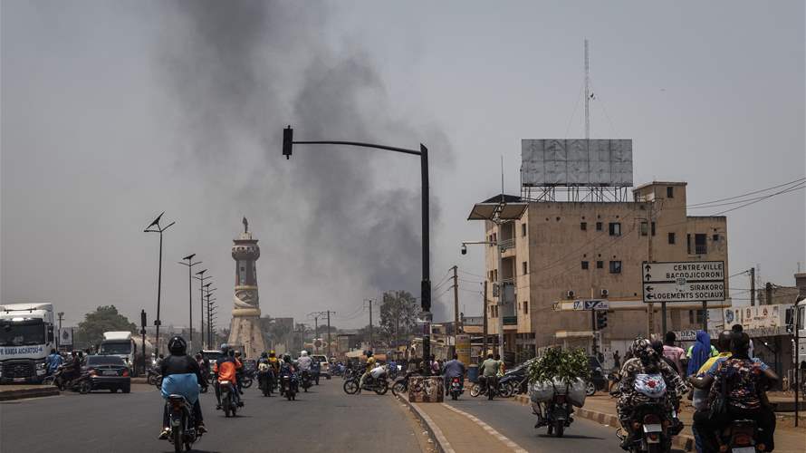 Rebels take key military base in Mali's north