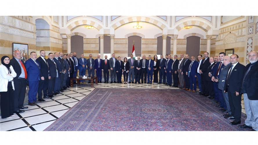 سلام أكد لوفد اتحاد بلديات عكار إطلاق مناقصة مطار القليعات في 13 الحالي