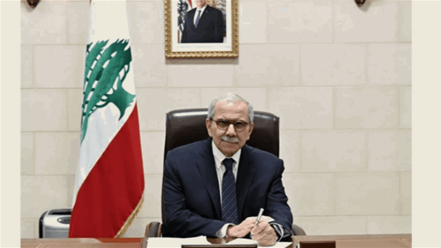 بدء جلسة مجلس الوزراء في السرايا