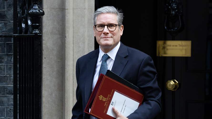 UK PM Starmer tells cabinet he is not quitting