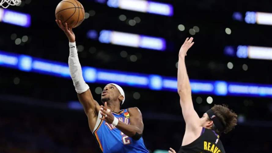 ثاندر يحسم السلسلة أمام ليكرز ويتأهل إلى نهائي المنطقة الغربية في الـNBA