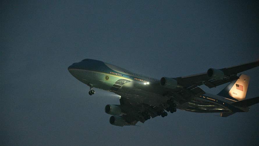 Trump arrives in Beijing for summit with Xi