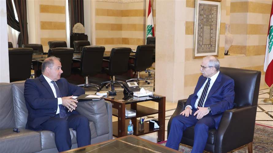 سلام تناول مع عربيد انطلاق عمل لجان المجلس الاقتصادي والاجتماعي والبيئي ونتائج زيارته سوريا