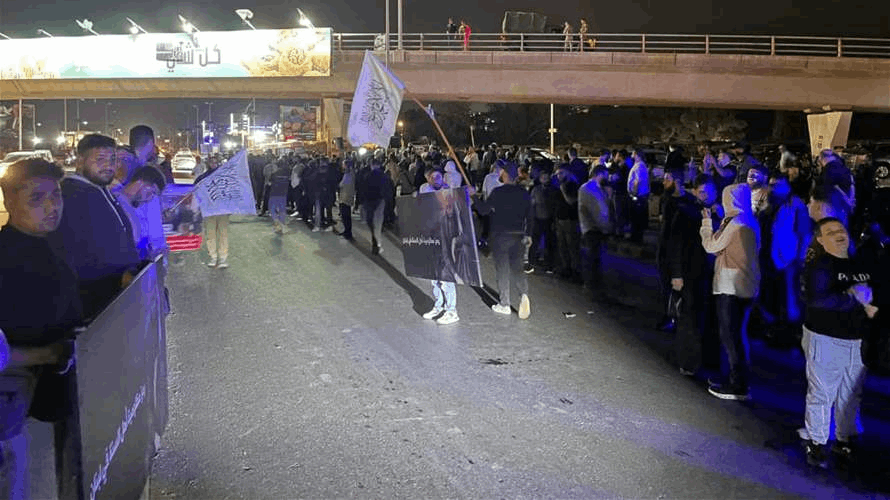 تجمعات وإغلاق طرق اعتراضا على صيغة قانون العفو العام... وفوضى في سجن روميه