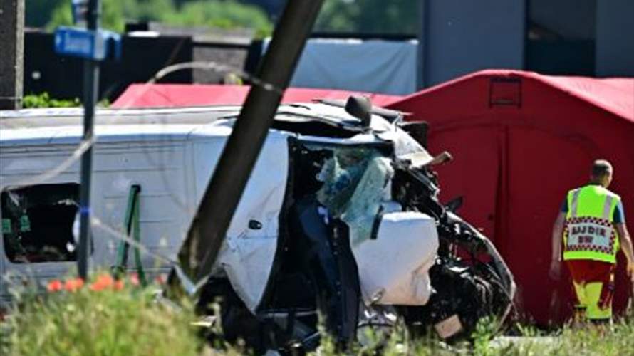 مقتل أربعة أشخاص بينهم طفلان بحادث اصطدام قطار بحافلة مدرسية في بلجيكا