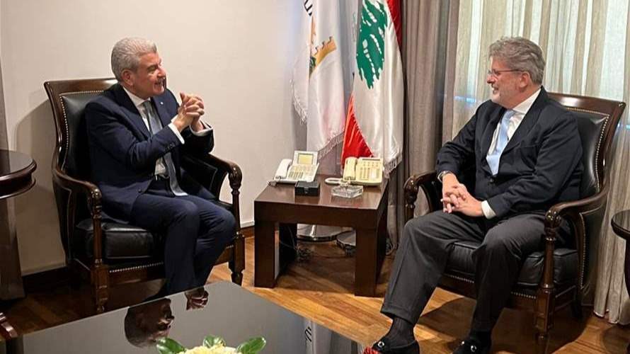 عيسى الخوري وسفير اسبانيا: لفتح أسواق اوروبا أمام الصناعات التكنولوجية اللبنانيّة