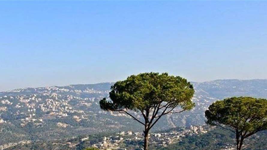 طقس ربيعيّ مستقر مع درجات حرارة دون معدلاتها الموسمية