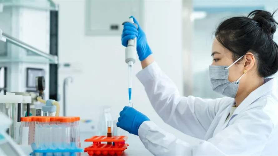 لأول مرة: لقاح صمّم بمساعدة الذكاء الاصطناعي لمواجهة أوبئة لم تظهر بعد... إليكم التفاصيل