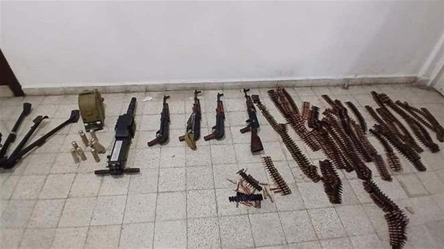 الجيش: توقيف شخصين في عيحا أحدهما سوري لحيازتهما أسلحة وذخائر حربية وفلسطينيّ في الصفرا لتعاطيه المخدّرات وترويجها