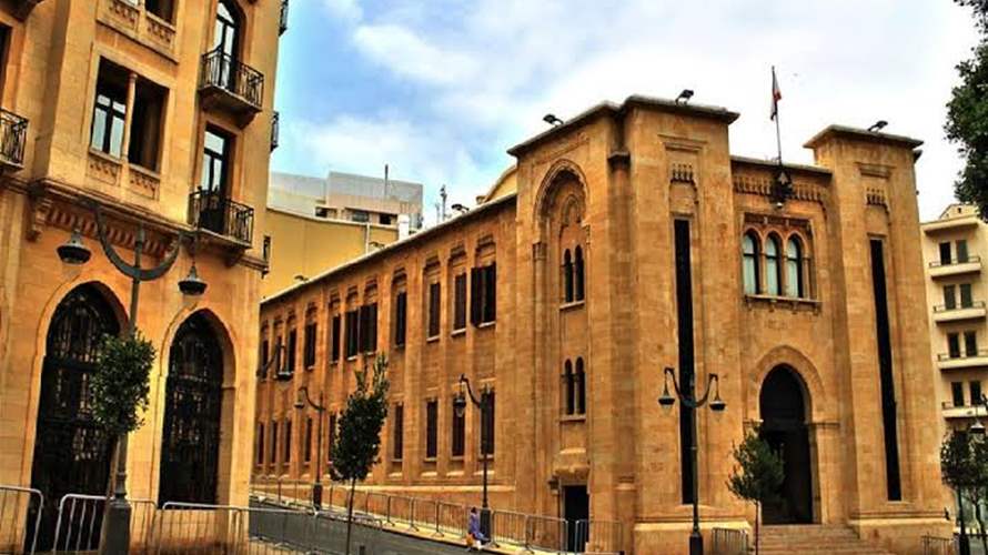 لجنة الدفاع والداخلية أقرت مشاريع واقتراحات قوانين تتعلق بشؤون عقارية واختيارية