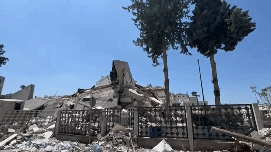 مشاهد دمار مبنى مصرف لبنان في النبطية 