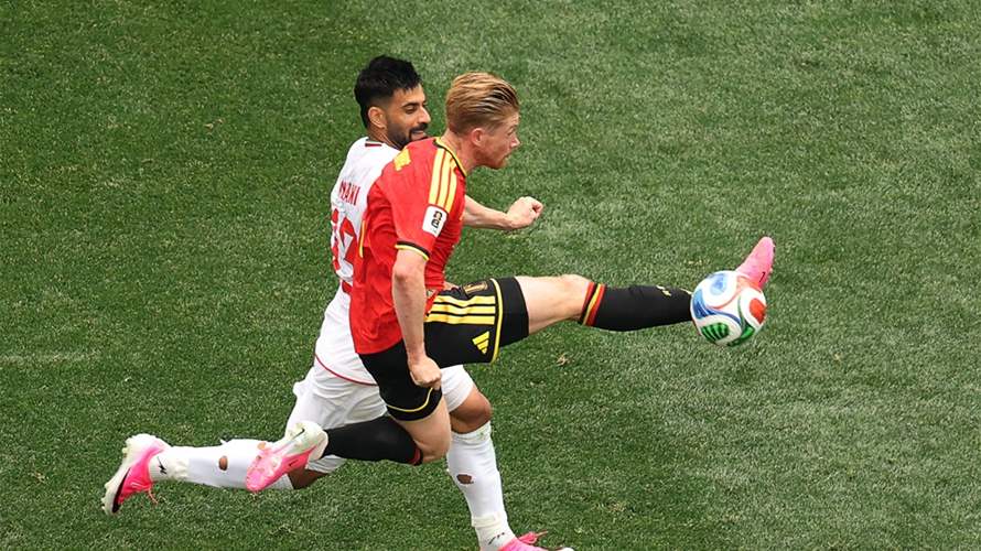 "جئنا بفخر ونغادر بكرامة"... رسالة مؤثرة من منتخب إيران في غرفة الملابس بعد مباراة بلجيكا (صورة)