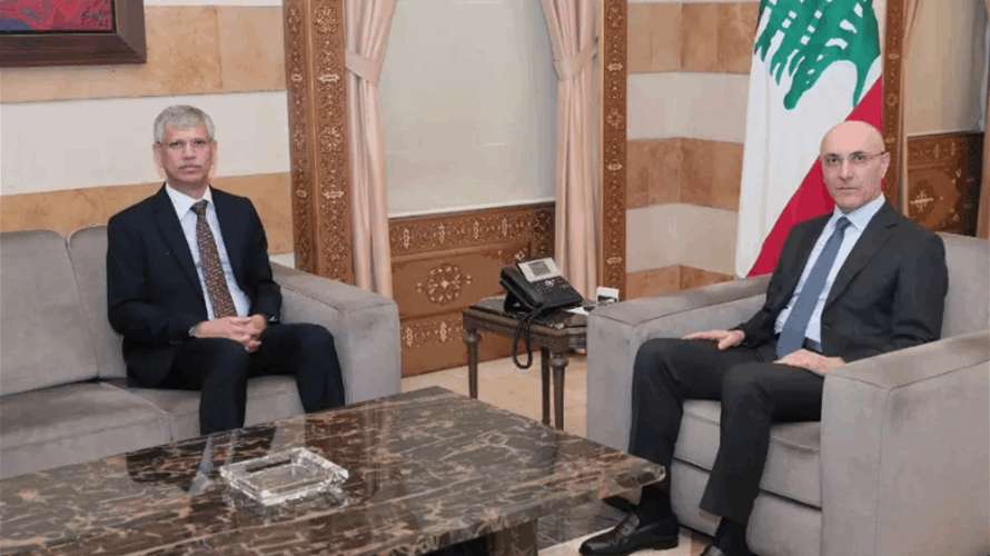 وزير الداخلية عرض مع سفير باكستان دور بلاده في المفاوضات الإيرانية - الأميركية والتطورات الإقليمية