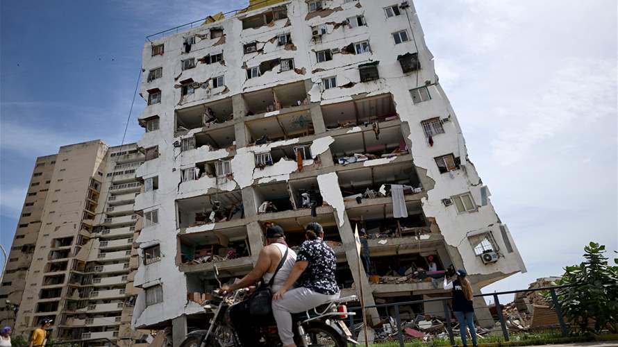 Venezuela earthquakes toll more than doubles to 589: President