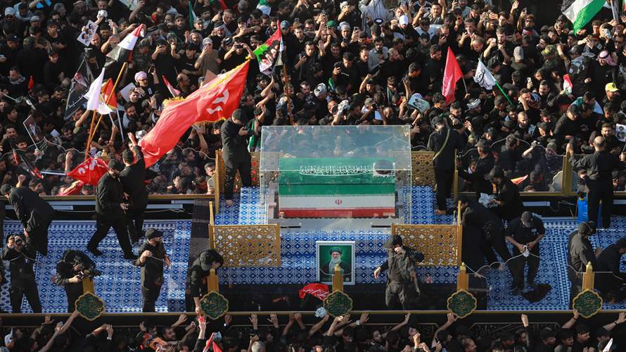 جثمان خامنئي وصل الى النجف تمهيدا لمراسم تشييعه في العراق 