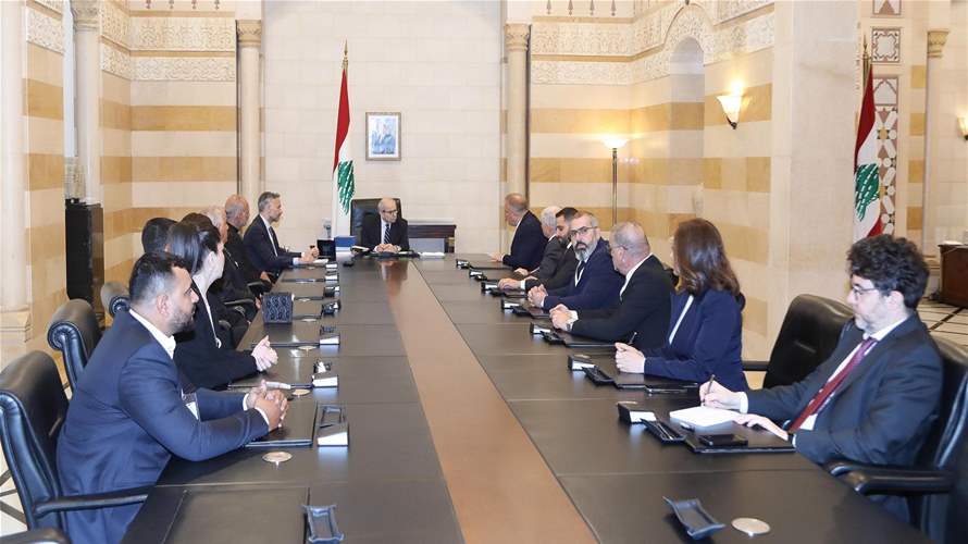 سلام استقبل وفداً من بلدة عين إبل: الدولة ستبقى إلى جانب جميع الجنوبيين