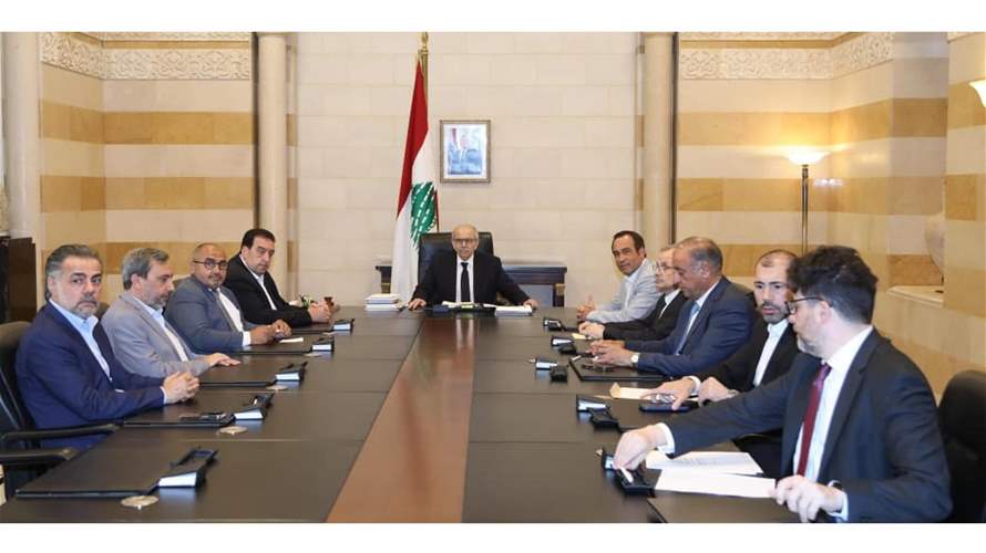 رئيس الحكومة عرض مع 8 نواب التطورات المتعلقة باقتراح قانون العفو