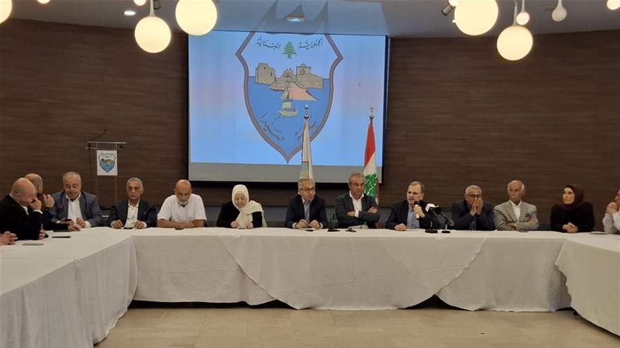 البساط عقد لقاء موسّعا في بلدية صيدا وأكد رغبة الحكومة في دعم المدينة