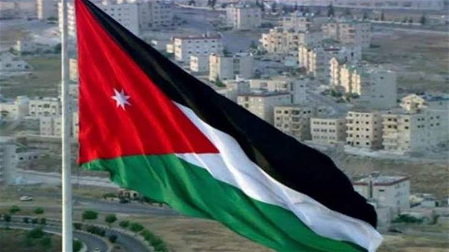 وكالة نقلا عن المتحدث باسم الحكومة: الأردن لم يصدر أي أمر إخلاء لمطار أو ميناء العقبة