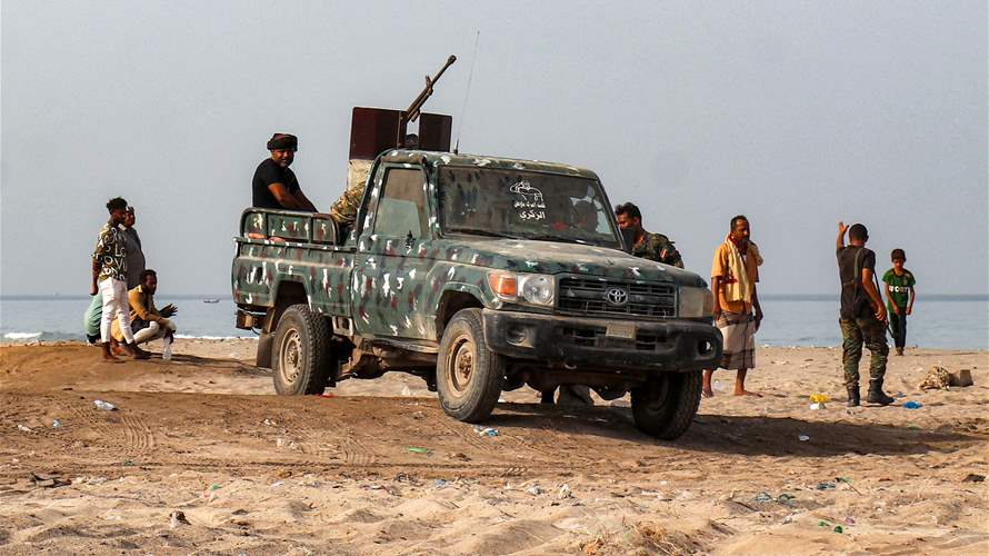 الحوثيون يعلنون حظر الملاحة البحرية على السعودية