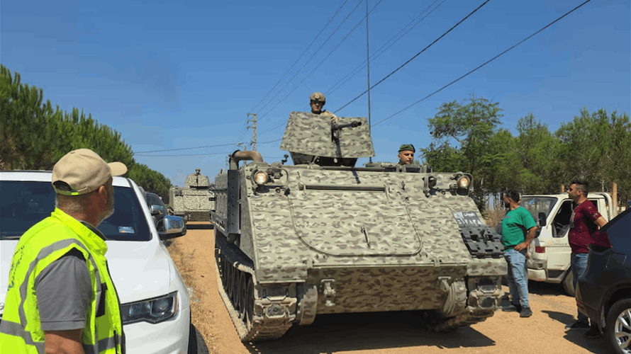 Sources to LBCI: Lebanese Army continues deployment in Zawtar El Gharbiyeh despite Israeli gunfire