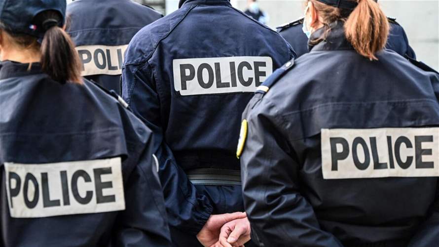 الشرطة الفرنسية ألقت القبض على رجل هاجم أشخاصًا بسكين في باريس