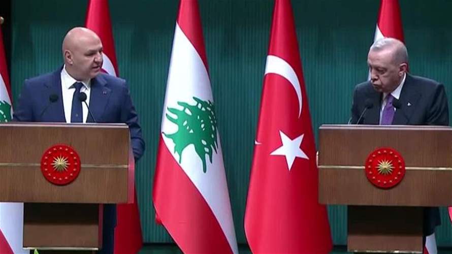 عون يعود إلى بيروت بعد زيارة رسمية لأنقرة ركزت على دعم لبنان والتعاون الثنائي