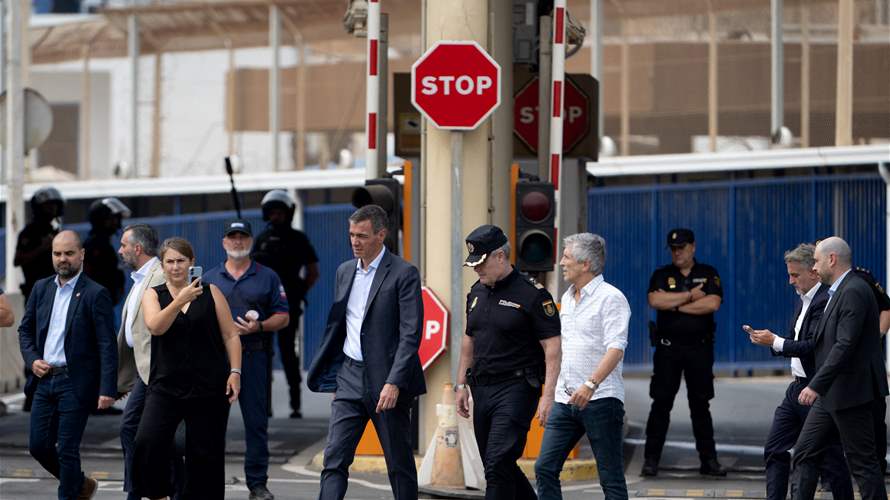 Spain's PM blames Ceuta migrant influx on criminal networks manipulating recent court ruling