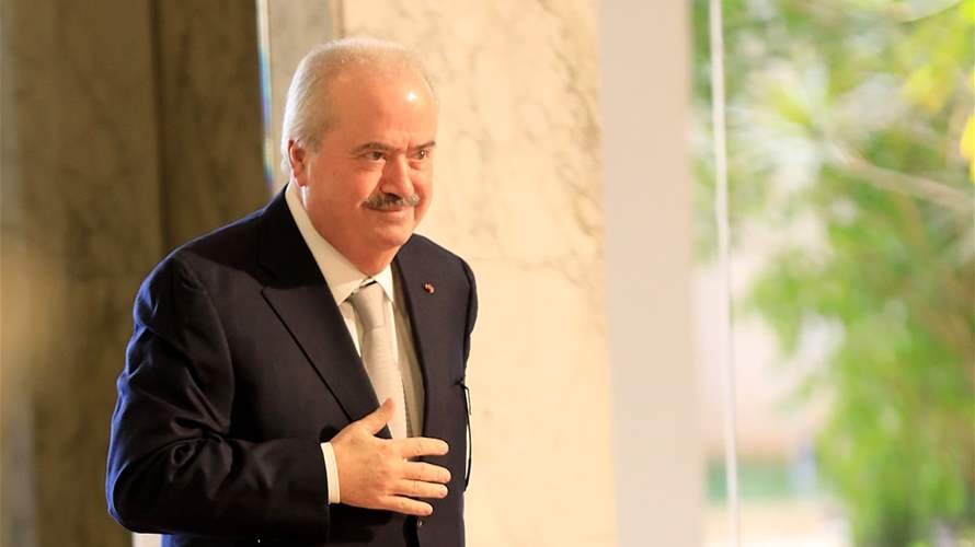وزير المال للـLBCI عن ملف النفايات: هناك خطأ منذ سنوات حيث تُدفع أموال من خزينة الدولة من دون قانون