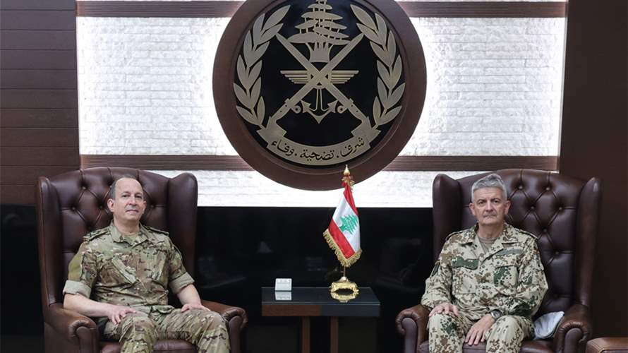استقبالات العماد قائد الجيش