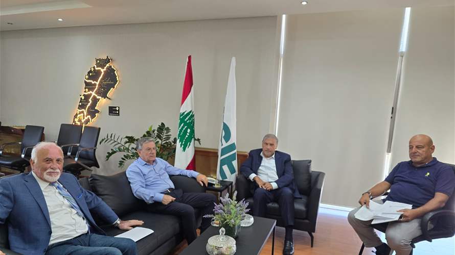 سقلاوي بحث مع رئيس بلدية رميش في حلول مناسبة" لتسلُّم التبغ من قرى المنطقة
