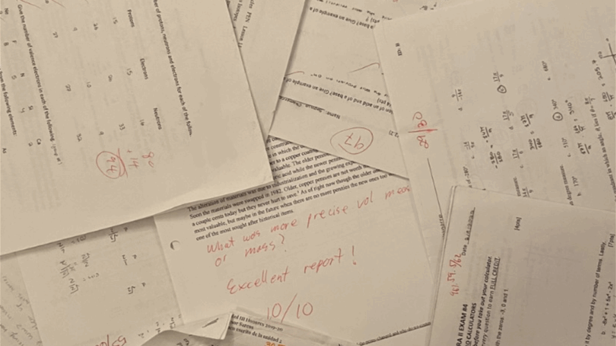 للتخفيف من الأزمة النفسية... جامعة أميركية تخفي علامات الطلاب!