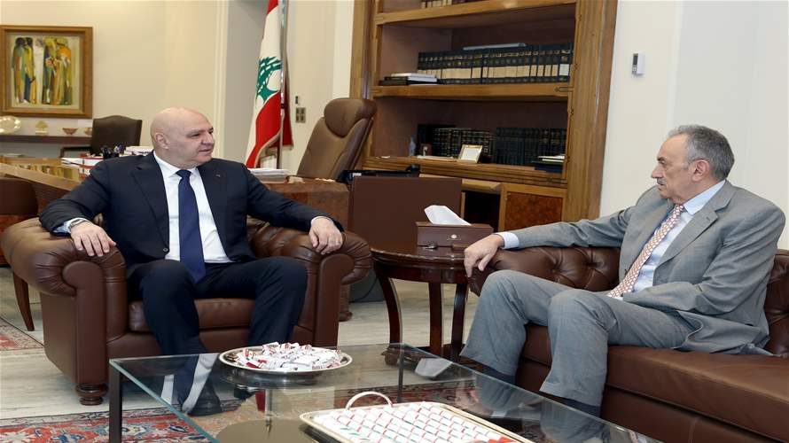 الرئيس جوزاف عون اطّلع من رئيس الوفد المفاوض السفير السابق سيمون كرم على مداولات الاجتماعات التي عقدت في روما الأسبوع الماضي بين الوفود اللبنانية والأميركية والإسرائيلية وزوده بتوجيهاته للمرحلة المقبلة