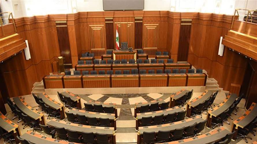 الحاج حسن يهاجم السلطة والجميل يقاطعه: ليش ما بتستقيلوا؟