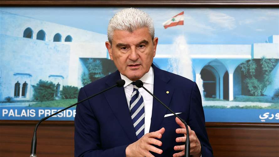 عيسى الخوري من بعبدا: إلى جانب عون وندعم جهوده في ملف المفاوضات