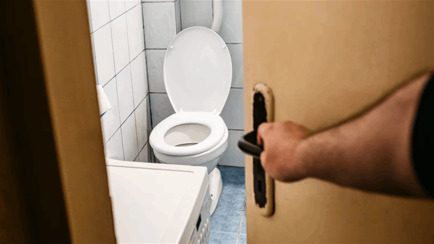 يبدأ بحرقة أثناء التبوّل وقد ينتهي بمضاعفات خطيرة... متى يصبح التهاب الإحليل مقلقًا؟