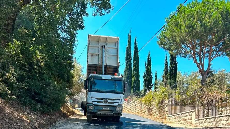 "الأشغال" تواصل تأهيل الطرق في جبيل وزغرتا وعاليه والشوف والمتن