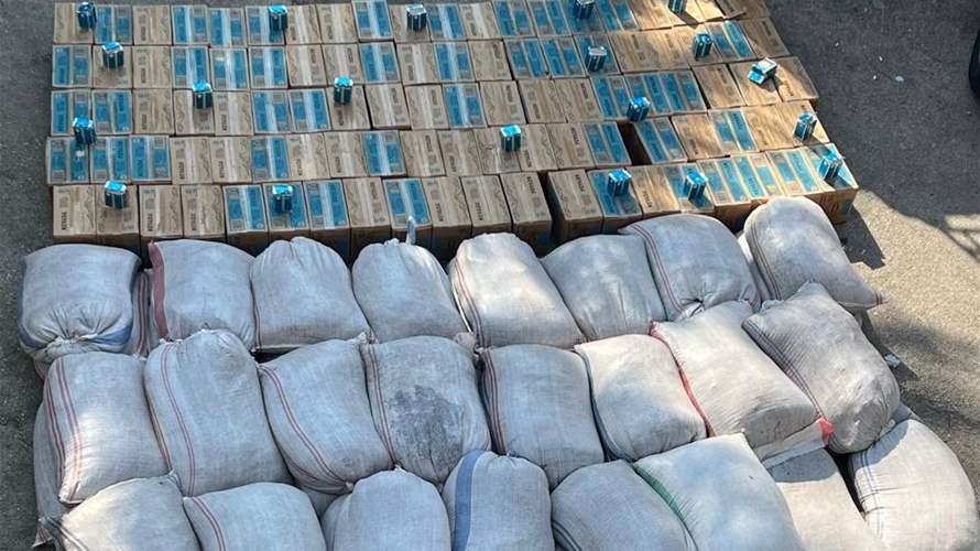 الجمارك تضبط بيك آب محمّلاً بمواد غذائية مهربة