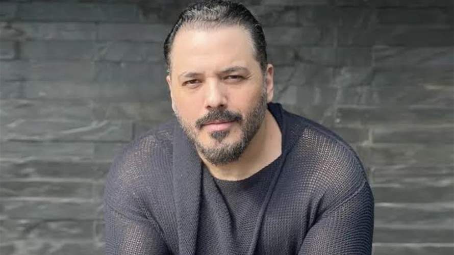 بسبب فيديو "السقوط على المسرح"… رامي عياش يحذّر من الحملات المضلّلة