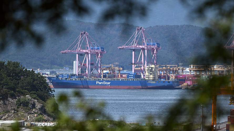 South Korea sends trial container ship through Arctic route: Ministry