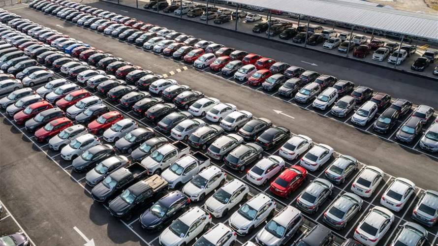 ترامب: واردات السيارات والصلب من كندا ستخضع لرسوم بنسبة 50% اعتبارا من 2027